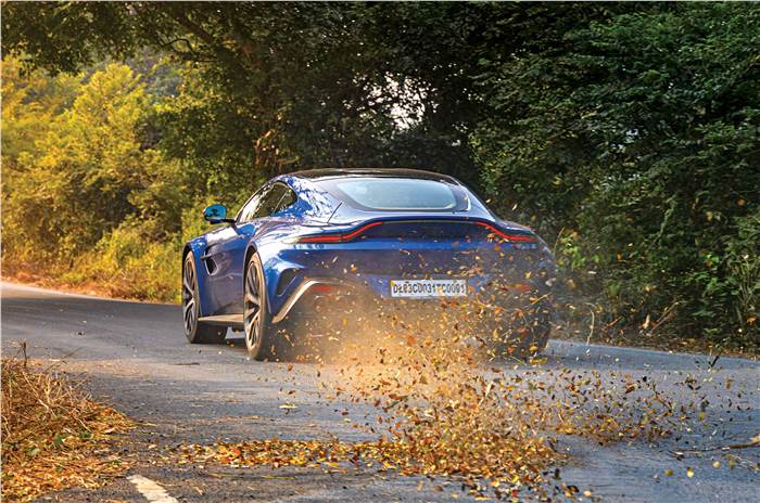 Aston_Martin_Vantage