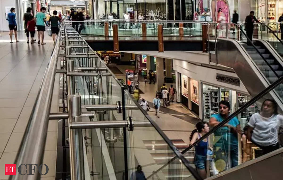 Reliance, DMart and other top retailers go easy on store launches as slowdown hurts - ETCFO